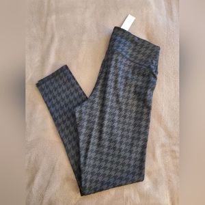 Leggings - Houndstooth Print